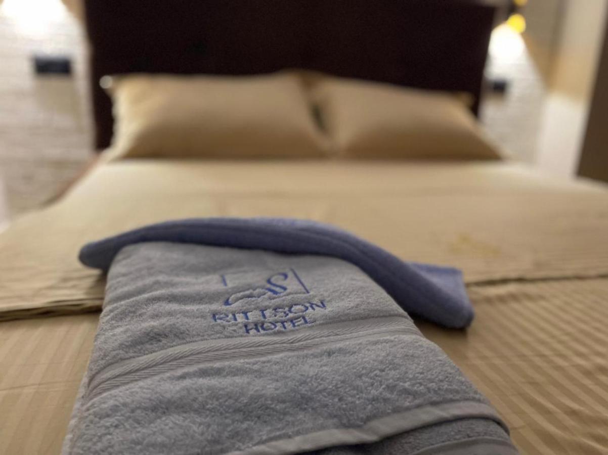 Ritson Hotel Vlorë Esterno foto