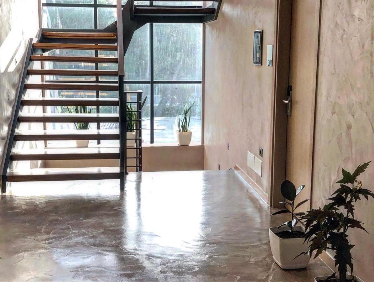 Ritson Hotel Vlorë Esterno foto