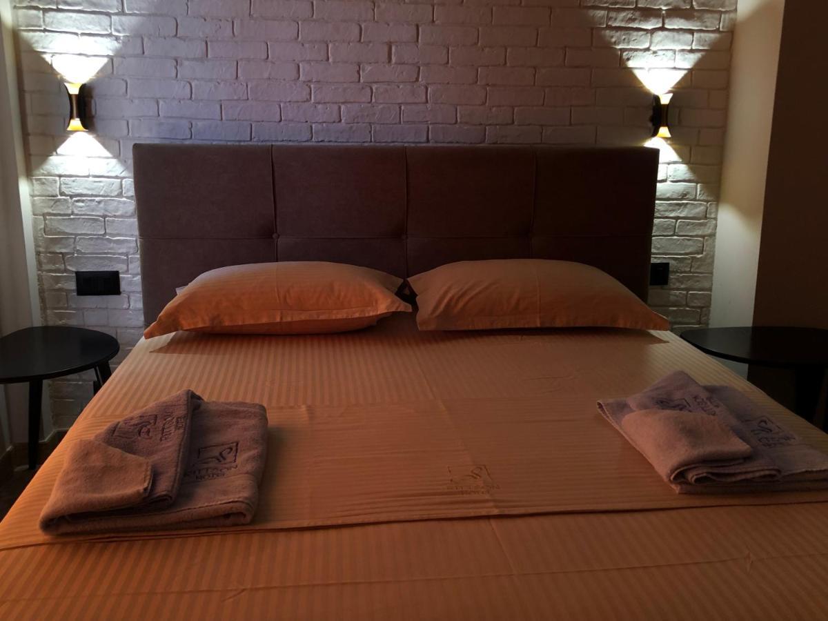 Ritson Hotel Vlorë Esterno foto